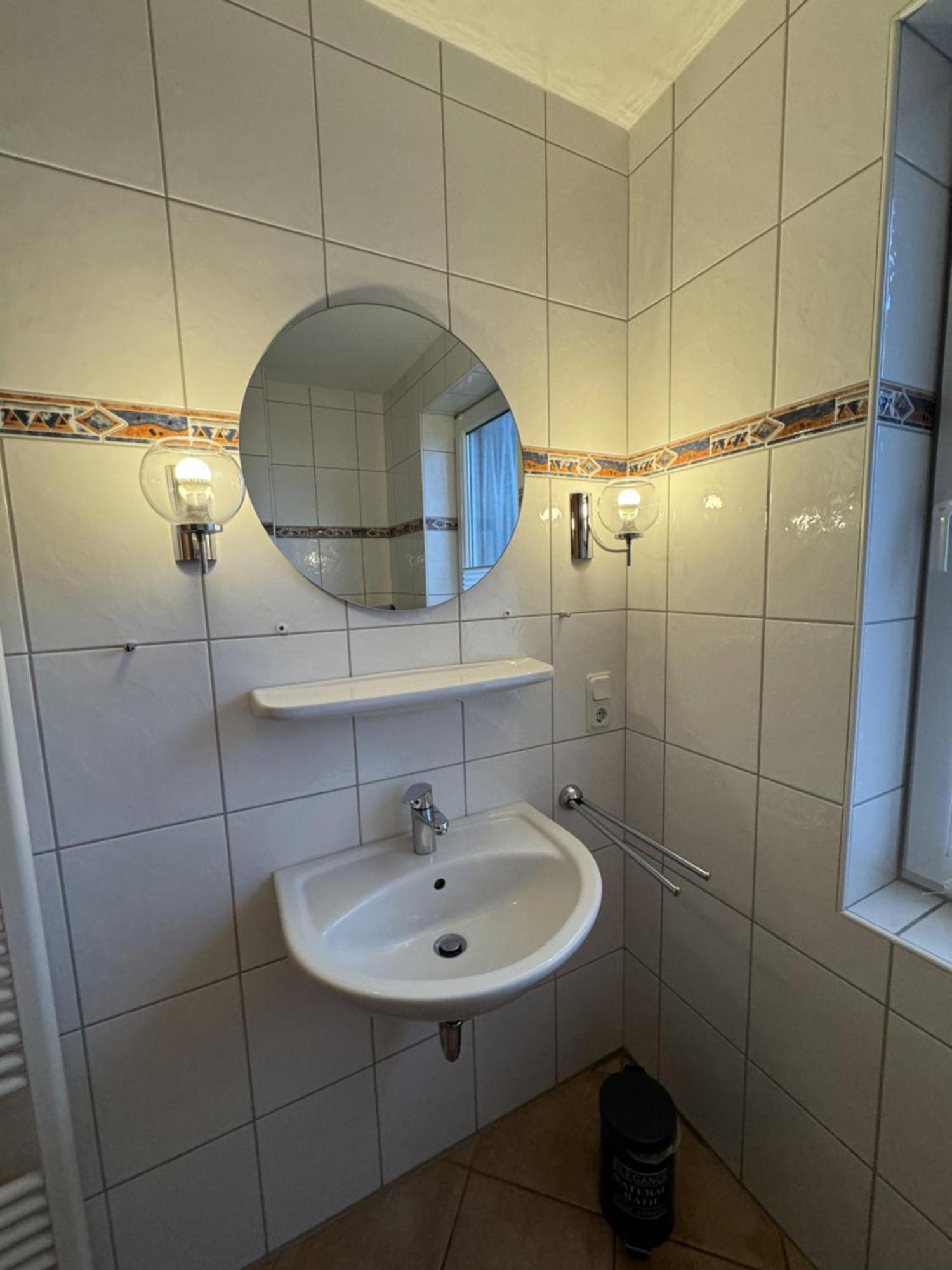 Ferienwohnung Roter Sand เอเซินส์ ภายนอก รูปภาพ