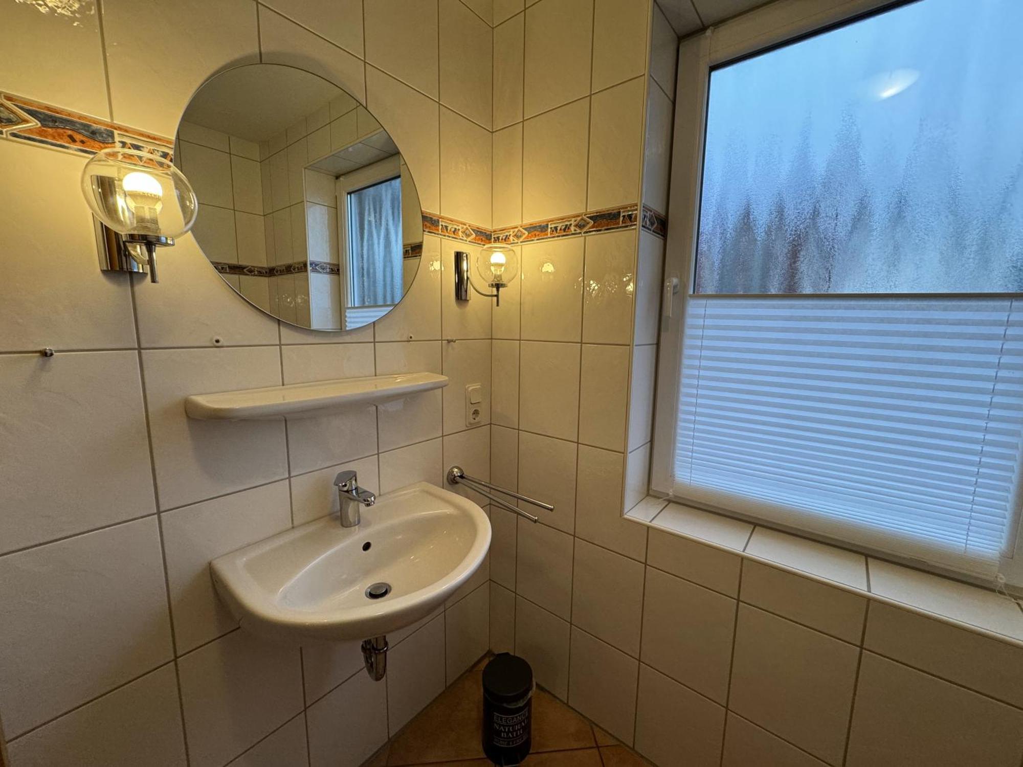 Ferienwohnung Roter Sand เอเซินส์ ภายนอก รูปภาพ